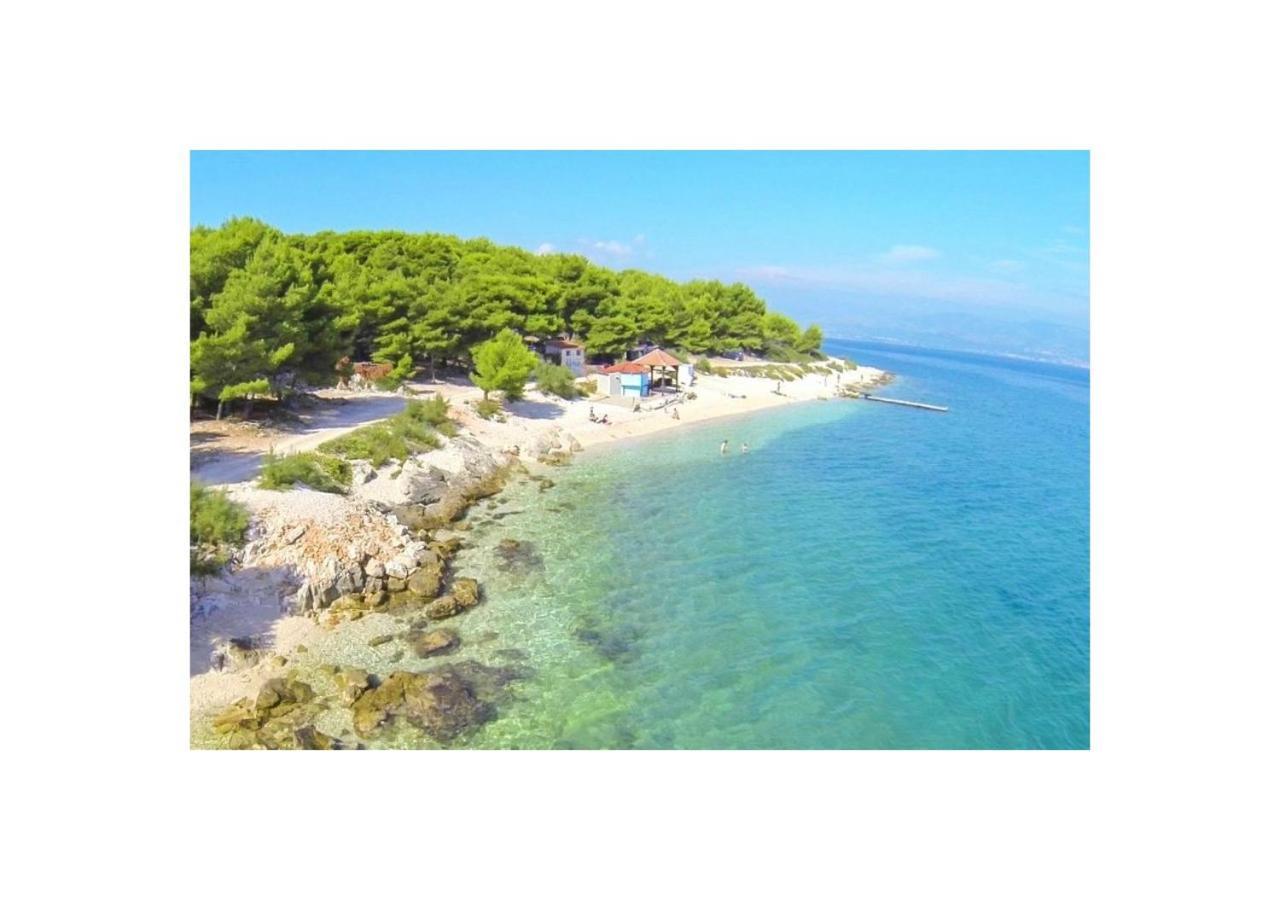 Apartment Capo Residence - Old Town - Parking Trogir Bagian luar foto