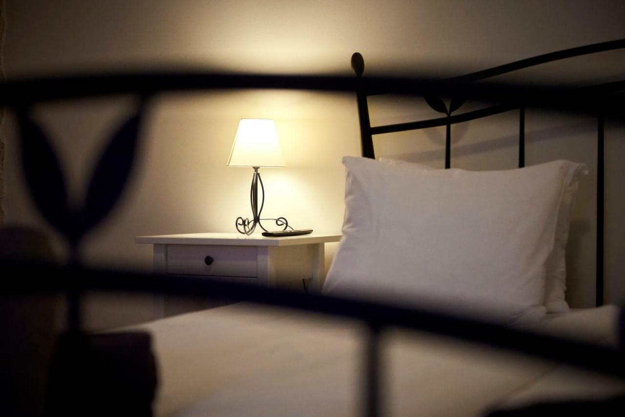 Apartment Capo Residence - Old Town - Parking Trogir Bagian luar foto